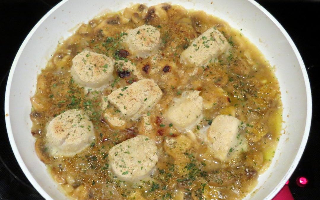 Lemon Scallops and Mushrooms